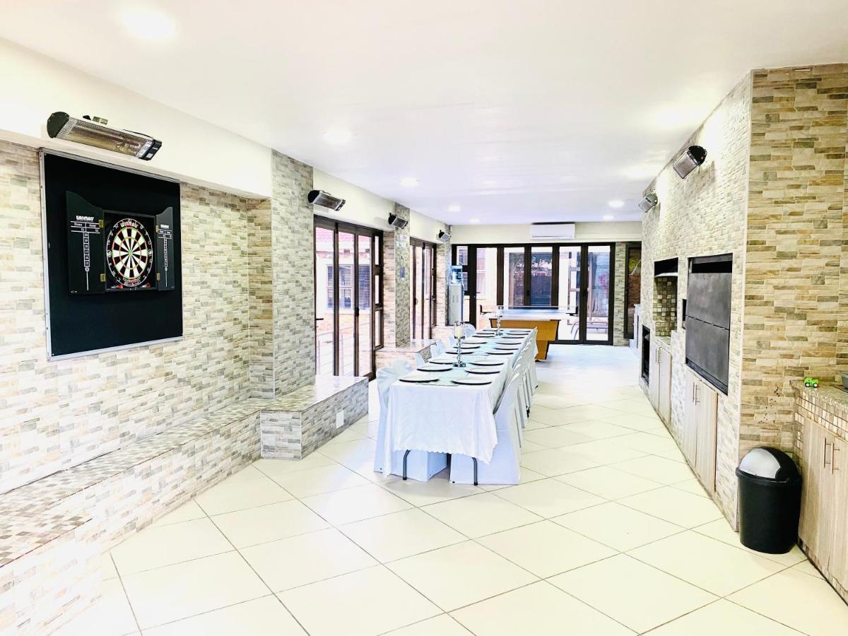 C&C Hotel Vibes Randpark Ridge Jhb 14 Units Available Randburg Exterior photo